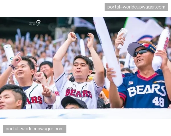 韩国职棒KBO开季，NC恐龙与斗山熊因雨延迟三小时开打
