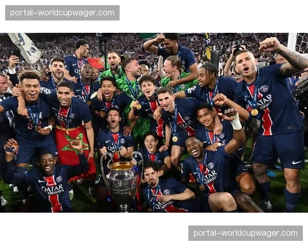 金球奖主办方《法国足球》公布欧冠赛季最佳球员候选名单